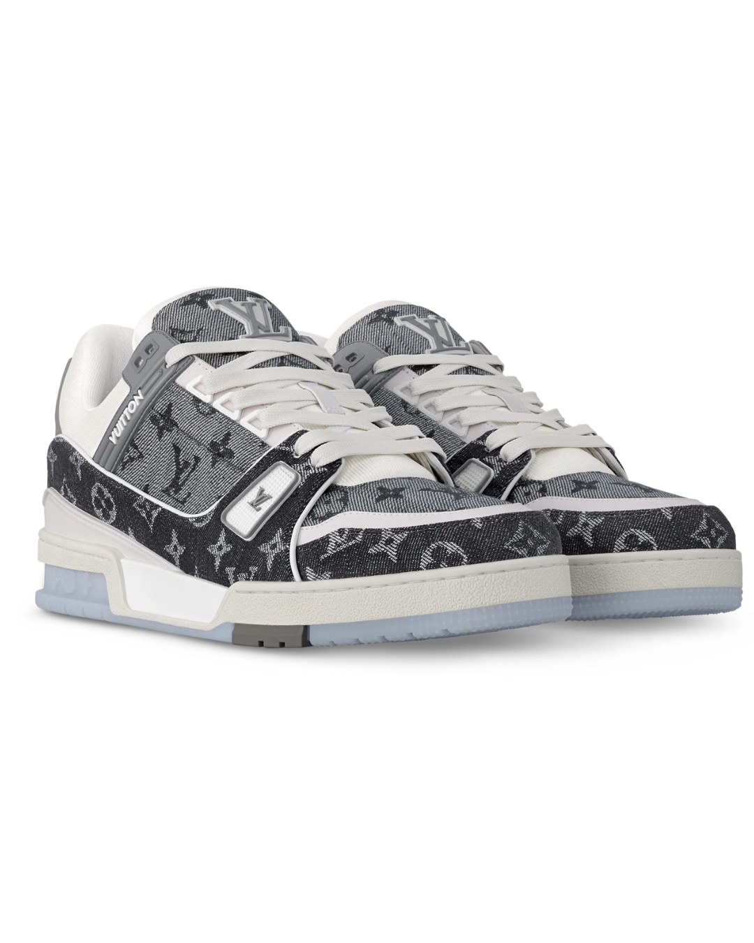 Zapatilla chunky gris con patrón repetido y suela voluminosa